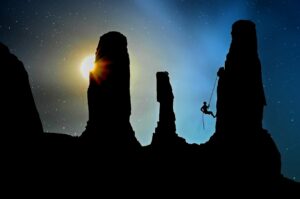 mountaineer, climb, rock climber, mountain climber, silhouettes, landscape, mountaineering, climber, mountain sport, secure, rocks, rock climbing, rope, extreme sports, steep, climbing rope, sport, nature, leisure, abseil, rappelling, descent, adventure, sky, backlighting